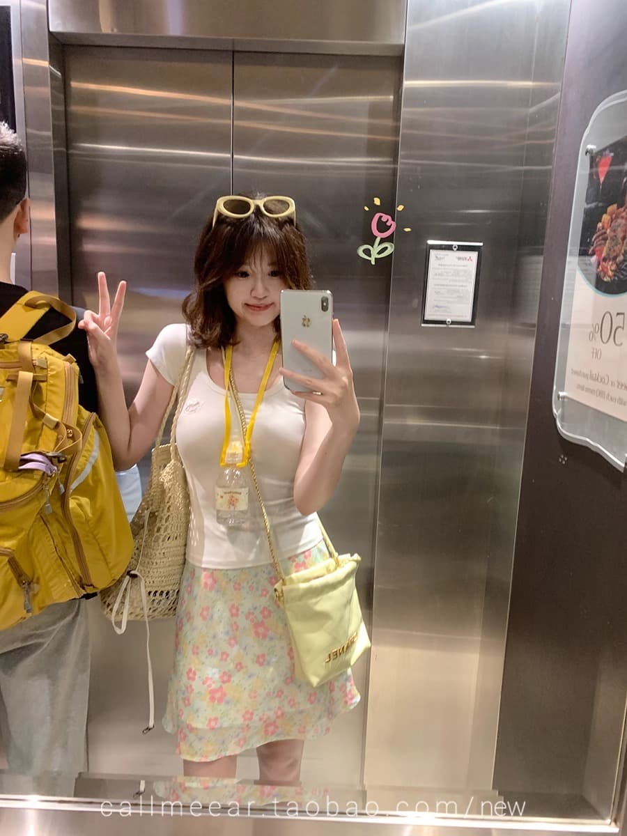 레이스 고양이 디자인 센스 반팔 티셔츠 여성 봄 몸매 가꾸기 슬림해 보이는 맨위 상세 이미지 13