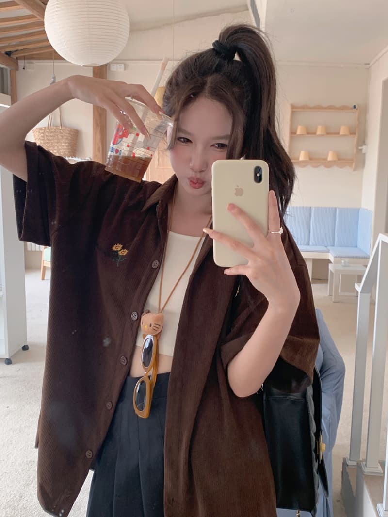 아메리칸 레트로 작은 꽃 자수 코듀로이 여성 셔츠 2026 여름 다용도 루즈핏 반팔 POLO 칼라 맨위 상세 이미지 22