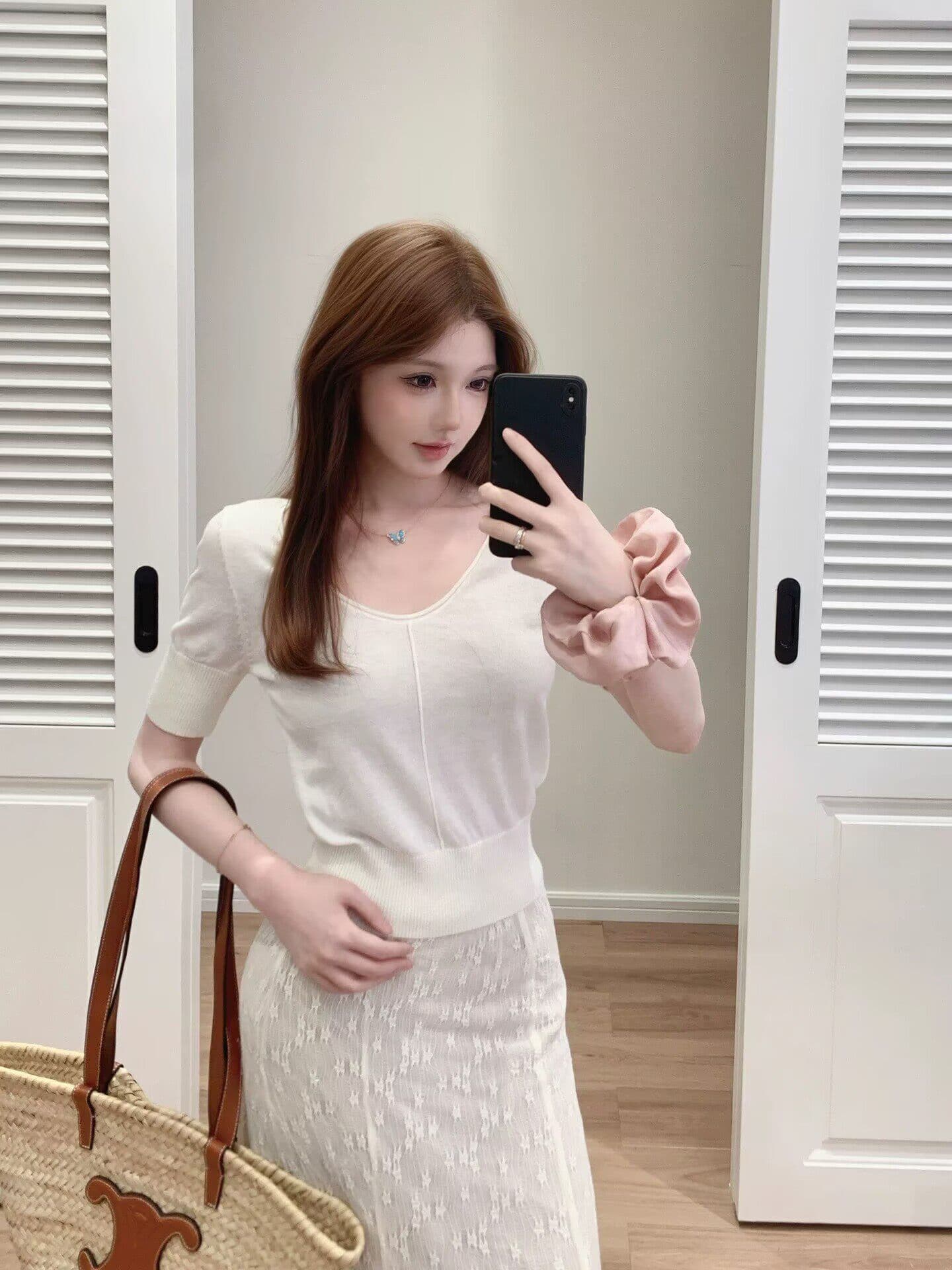 프랑스식 작은 셔츠 여름 오래된 돈 느슨함 니트 작은 반팔 여성 프랑스식 느긋한 단색 다용도 u 칼라 반팔 셔츠 상세 이미지 2