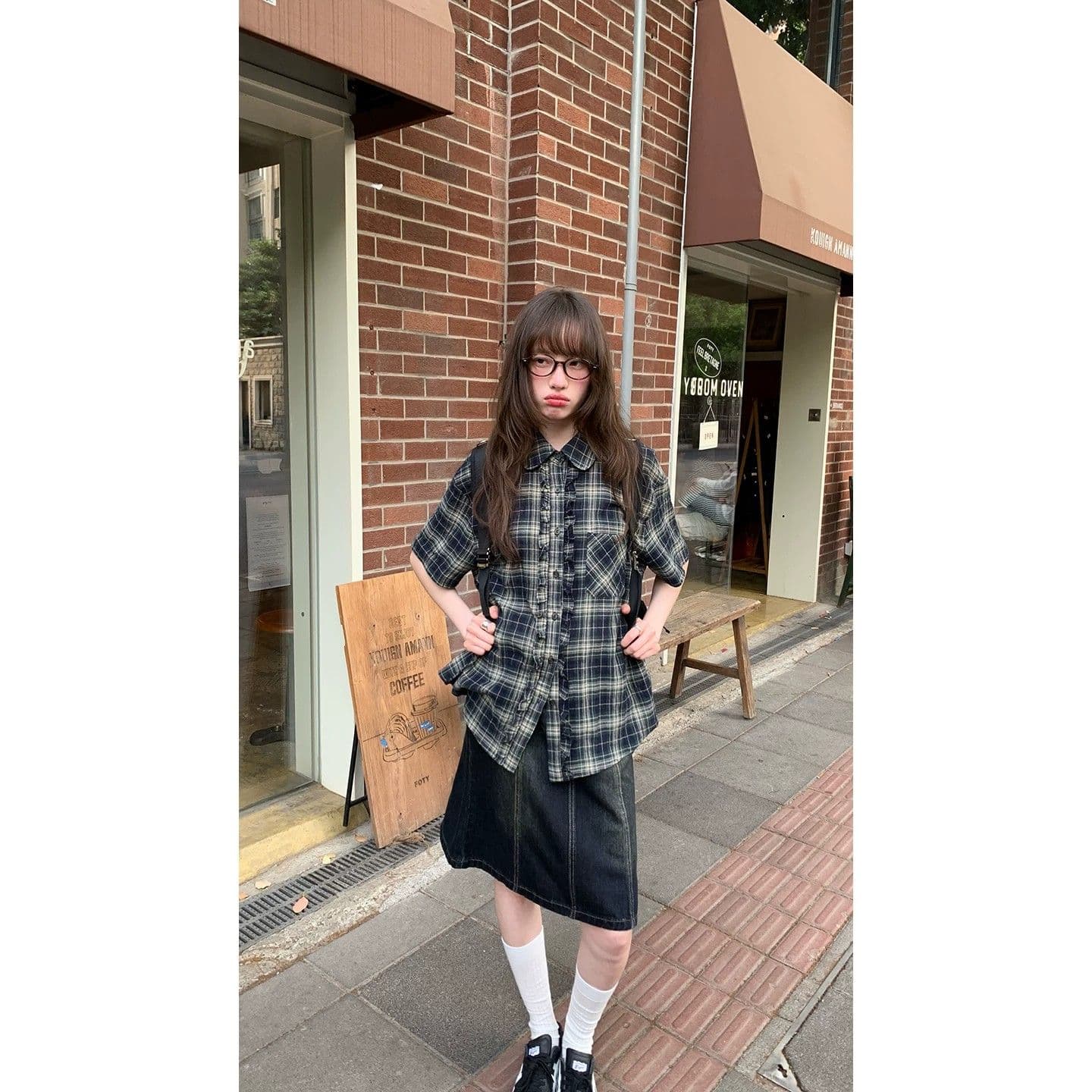 아메리칸 레트로 워싱 한 마디 반신 데님 중간 스커트 여성 여름 디자인 센스 하이웨이스트 루즈핏 슬림해 보이는 다용도 미니 스커트 이미지 4