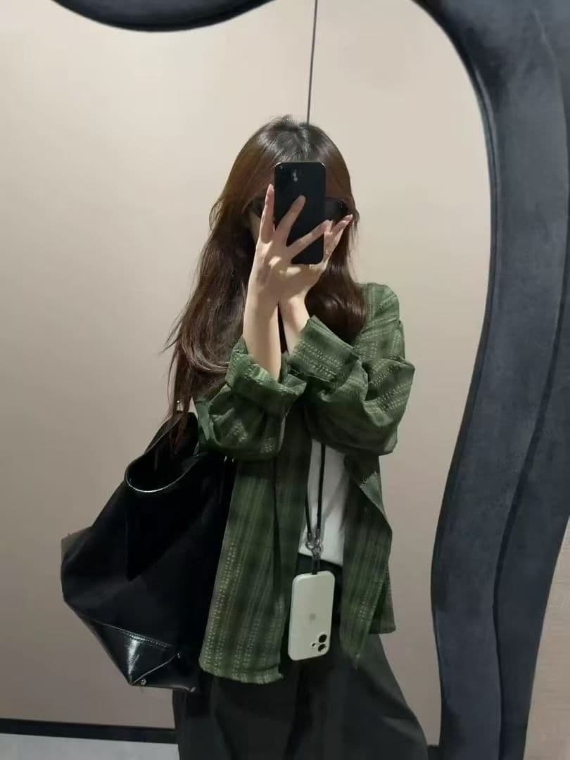 격자 무늬 셔츠 여자 2026 패션 다용도 슬림해 보이는 루즈핏 긴팔 셔츠 재킷 폭발 맨위 상세 이미지 3