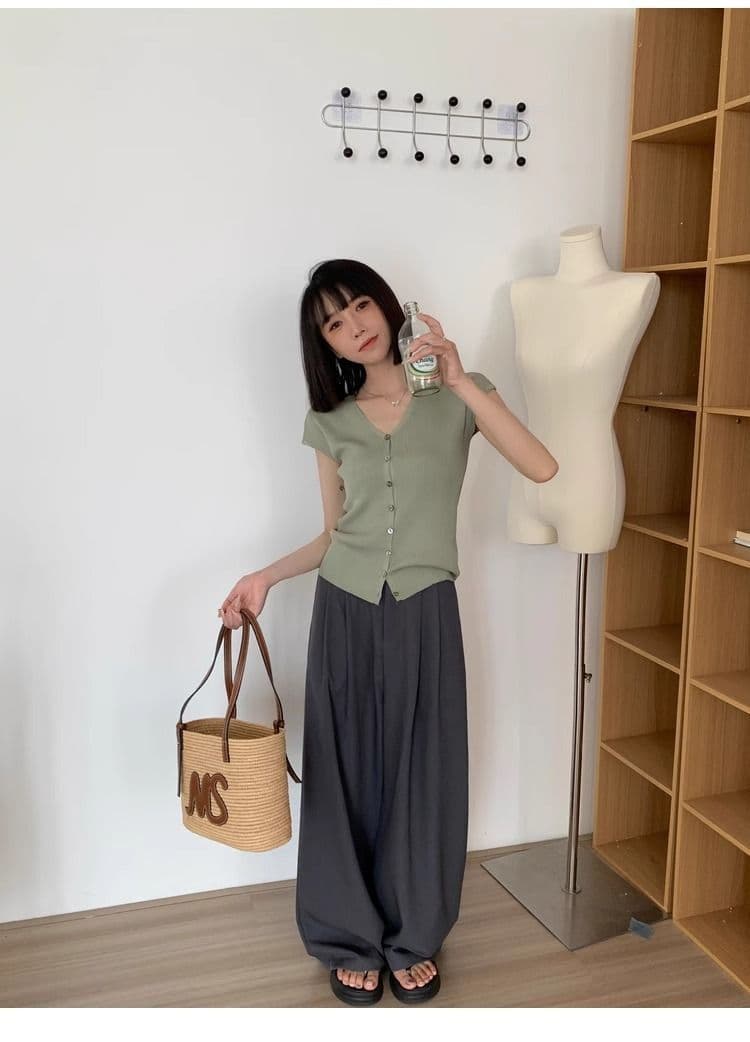 파란색 쇼트 스타일 작은 날다 소매 쇼트 스타일 V넥 다용도 출퇴근 맨위 여성 작은 키 고유 한 Chic 슬림해 보이는 니트 스웨터 상세 이미지 14