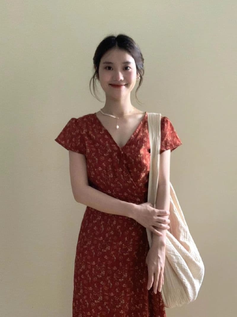 프랑스식 품격 빨간색 V넥 꽃무늬 드레스 아이들 여름 고급 센스 슈퍼 화재 Chic 고유 한 작은 대중 롱 스커트 상세 이미지 4