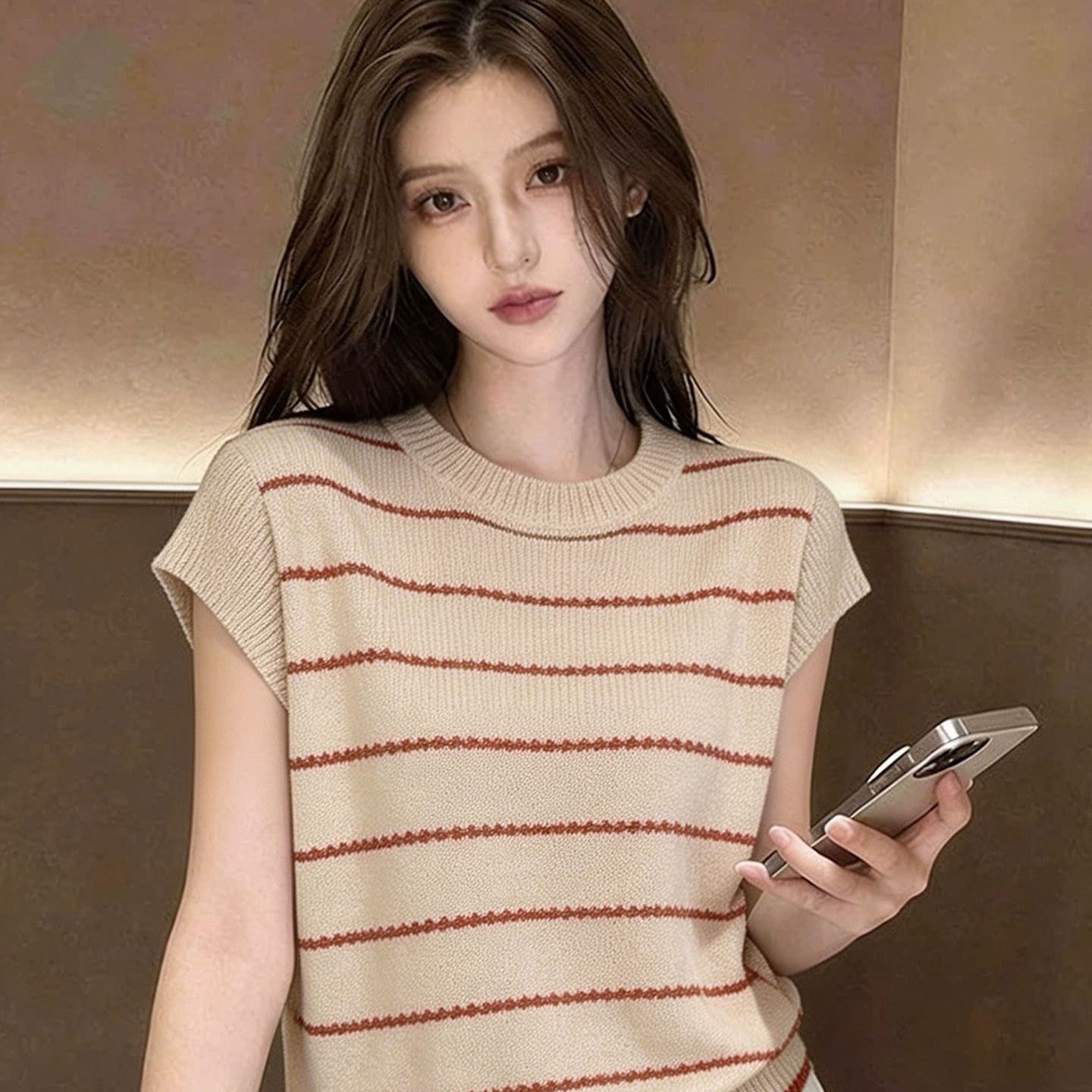 레트로 스타일 살구 색상 라운드 넥 풀오버 작은 날다 소매 짠 셔츠 여성 2026 여름 새로운 캐주얼 루즈핏 출퇴근 작은 셔츠 이미지 5