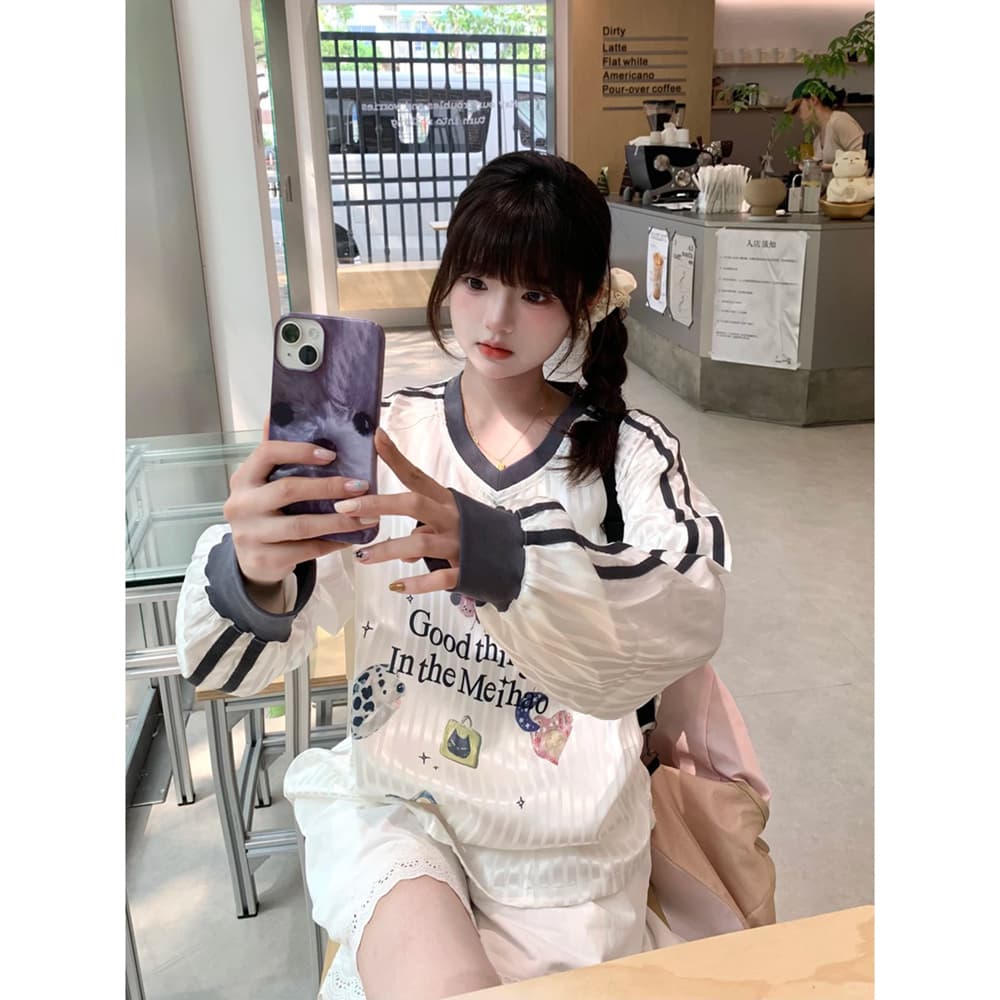 캐주얼 V넥 티셔츠 후드티 여성 가을 루즈핏 블라우스 긴팔 상세 이미지 3