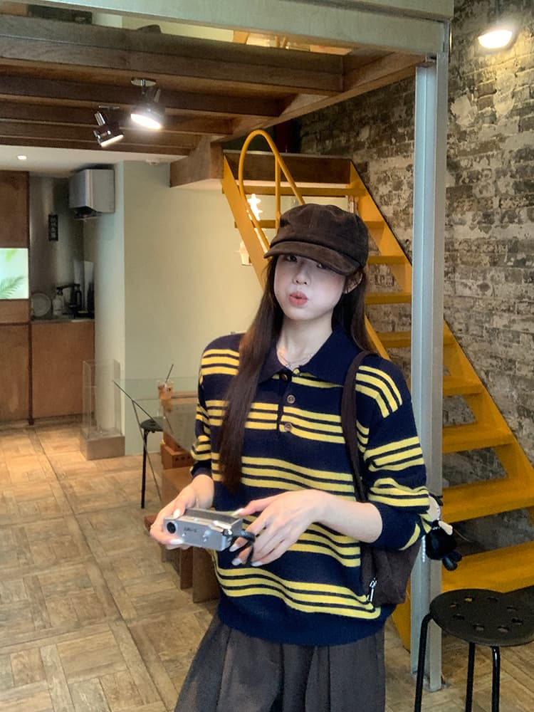 우 77 한 부서 세련된 배색 스트라이프 폴로 칼라 스웨터 여자 디자인 센스 캐주얼 루즈핏 풀오버 긴팔 니트 맨위 상세 이미지 9