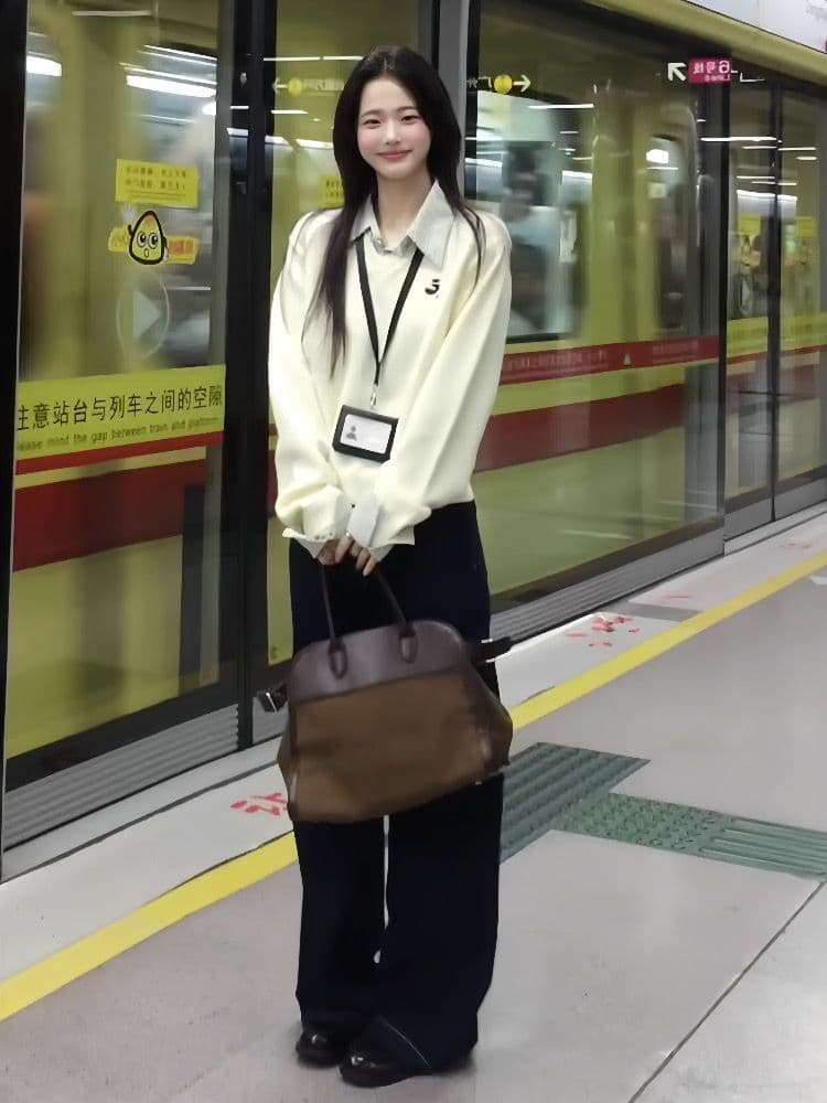 페이크 레이어드 체크무늬 패치워크 풀오버 긴팔 스웨터 여자 2025 봄 새로운 루즈핏 패션 보온 니트 스웨터 트렌디 상세 이미지 1