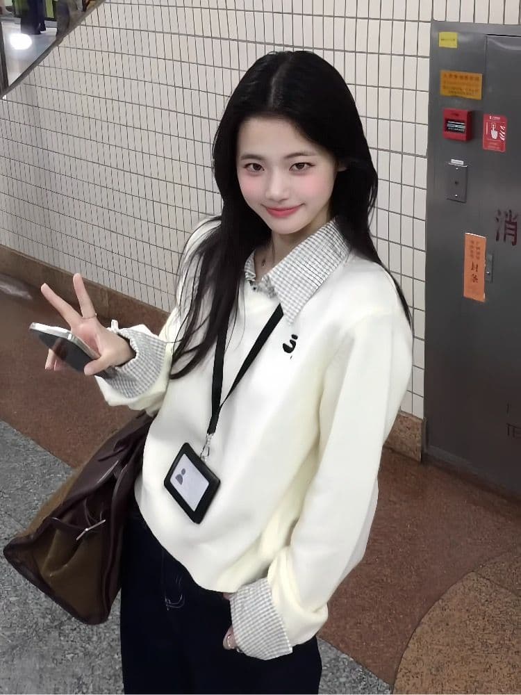 페이크 레이어드 체크무늬 패치워크 풀오버 긴팔 스웨터 여자 2025 봄 새로운 루즈핏 패션 보온 니트 스웨터 트렌디 상세 이미지 3
