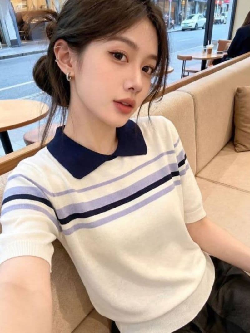 한 부서 배색 스트라이프 POLO 칼라 반팔 니트 스웨터 여름 몸매 가꾸기 슬림해 보이는 패션 출퇴근 품격 쇼트 스타일 맨위 이미지 4