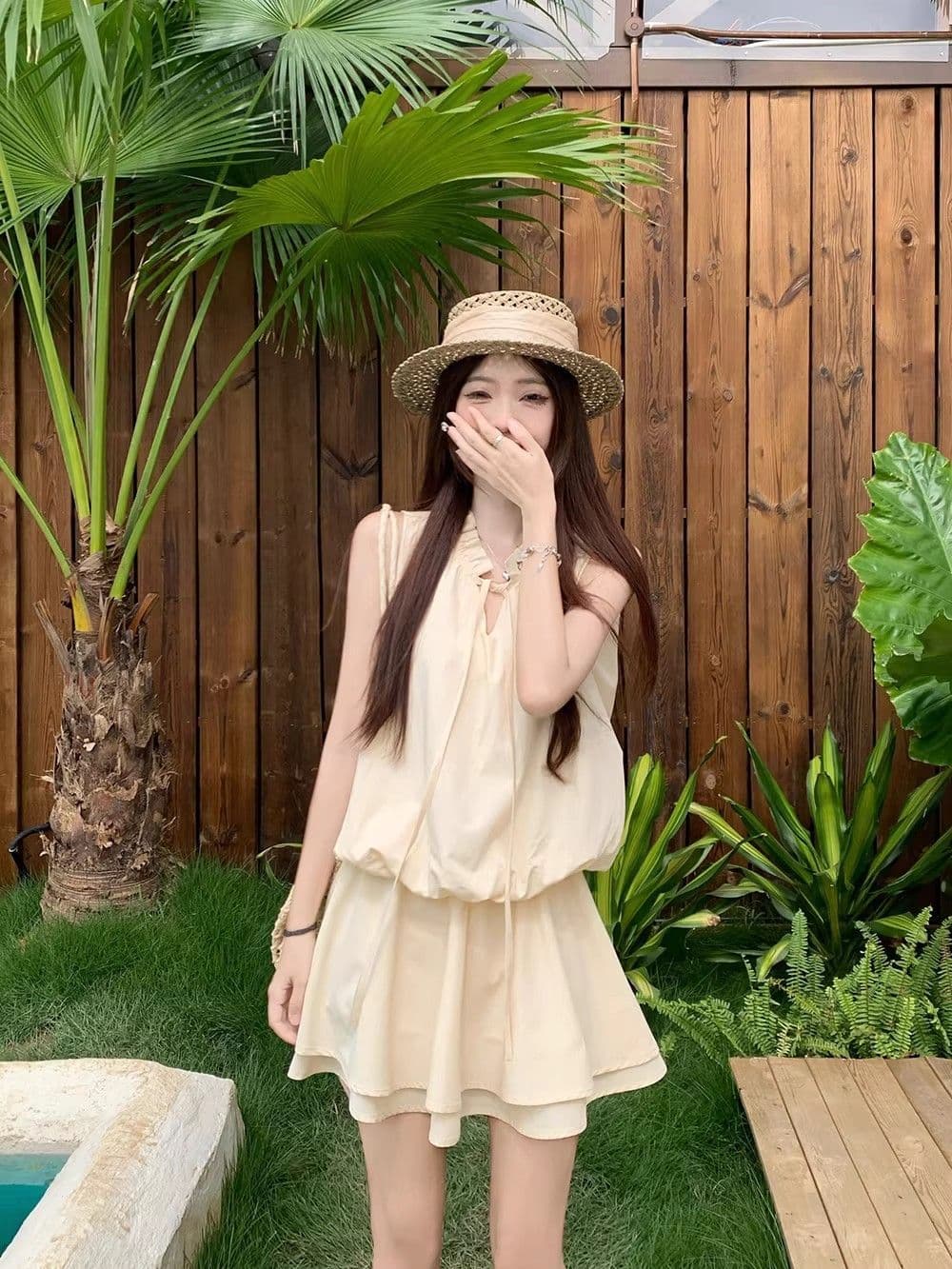 오래된 돈 바람 고급 디자인 소녀 센스 레이스 마이크로 루즈핏 핏 스타일 라운드 넥 민소매 쇼트 스타일 반바지 점프 슈트 치마 세트 상세 이미지 2
