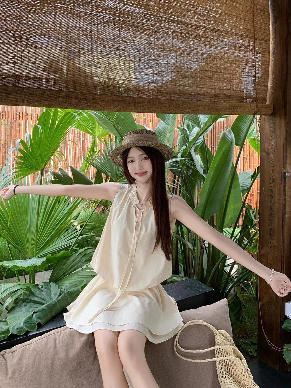 오래된 돈 바람 고급 디자인 소녀 센스 레이스 마이크로 루즈핏 핏 스타일 라운드 넥 민소매 쇼트 스타일 반바지 점프 슈트 치마 세트 상세 이미지 4