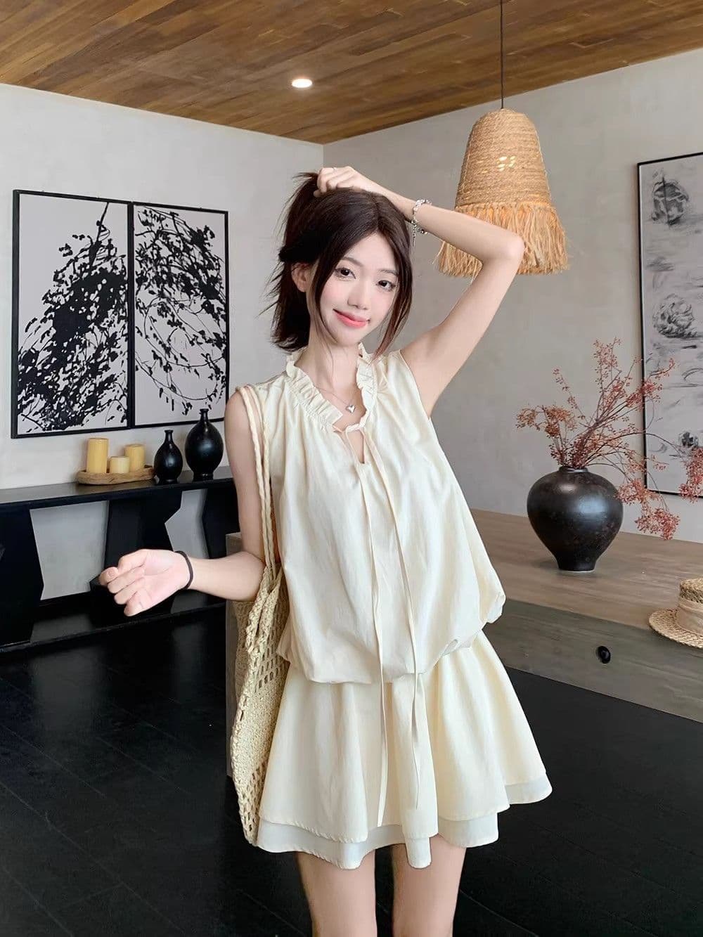 오래된 돈 바람 고급 디자인 소녀 센스 레이스 마이크로 루즈핏 핏 스타일 라운드 넥 민소매 쇼트 스타일 반바지 점프 슈트 치마 세트 상세 이미지 14