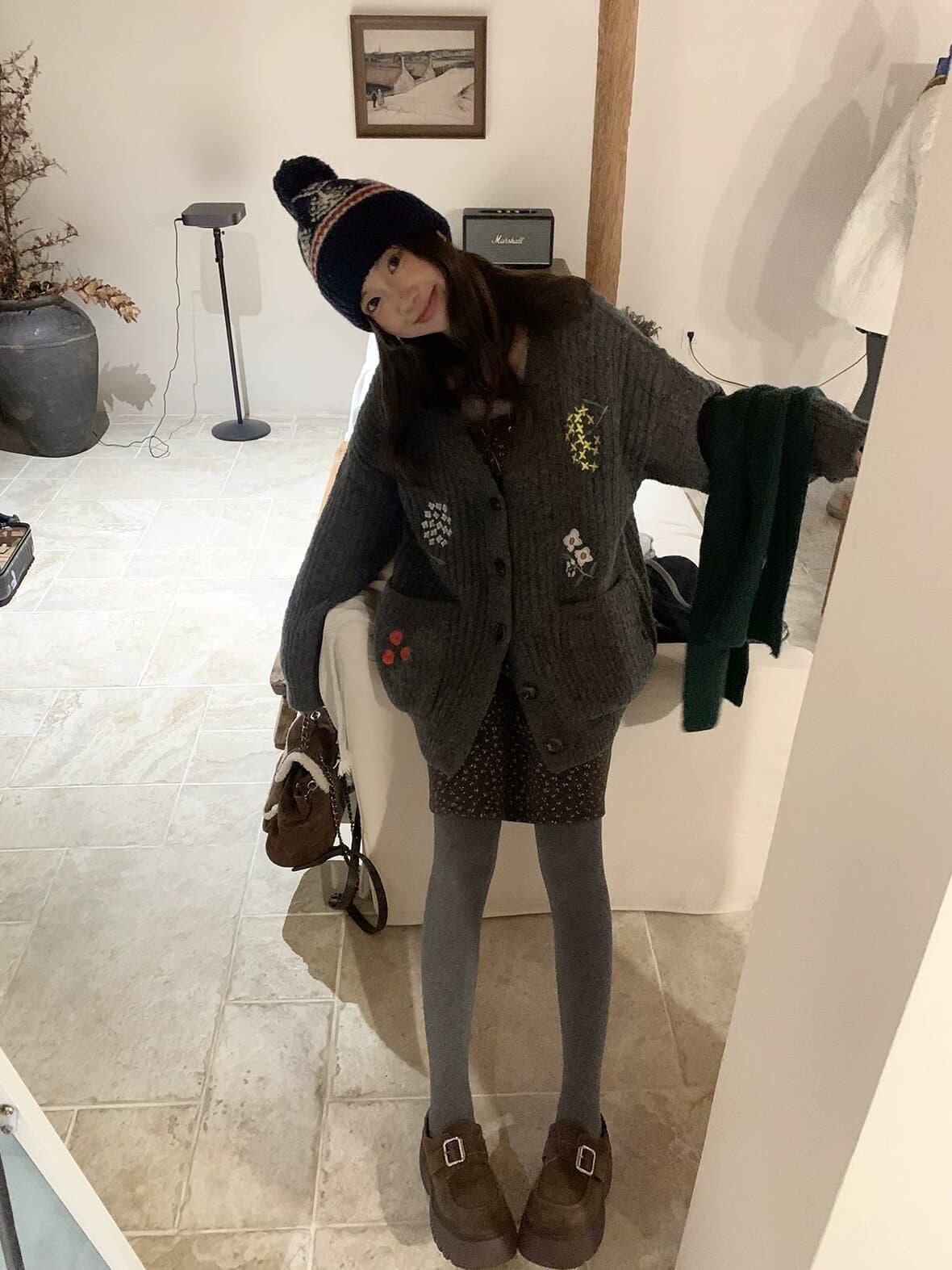 와일드 와일드 홈 작은 꽃 주머니 스웨터 여성 코트 가을 겨울철 새로운 레트로 고급 부드러운 찹쌀 디자인 니트 오픈 가디건 여성 상세 이미지 5