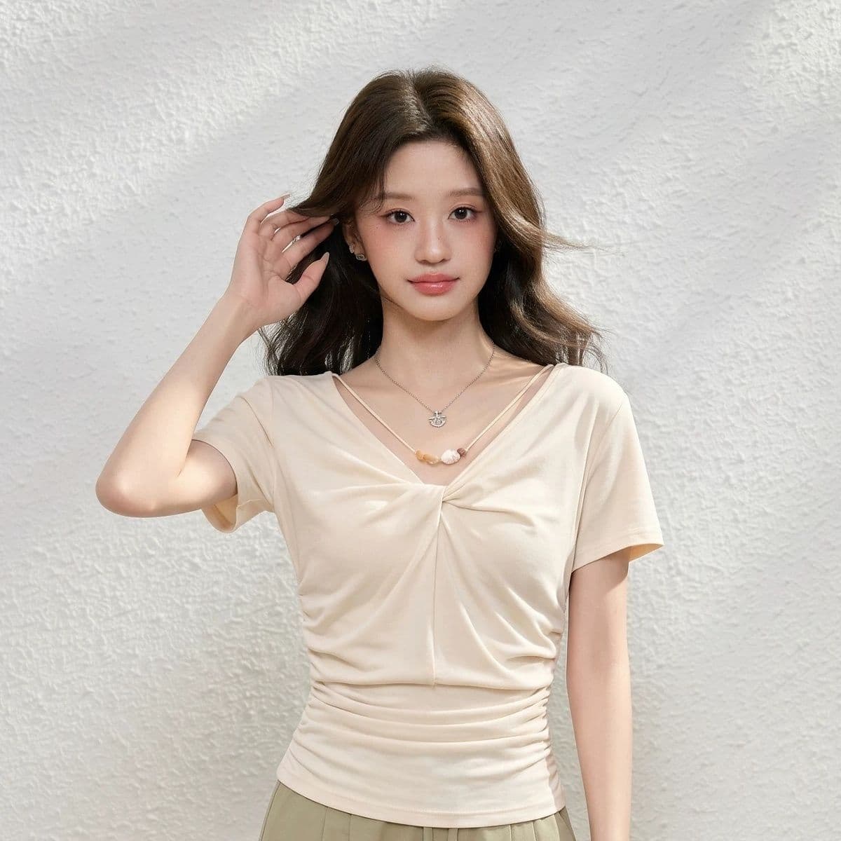 아메리칸 핫걸 바람 V넥 비틀림 반팔 티셔츠 여성 여름 디자인 센스 주름 품격 맨위 이미지 4