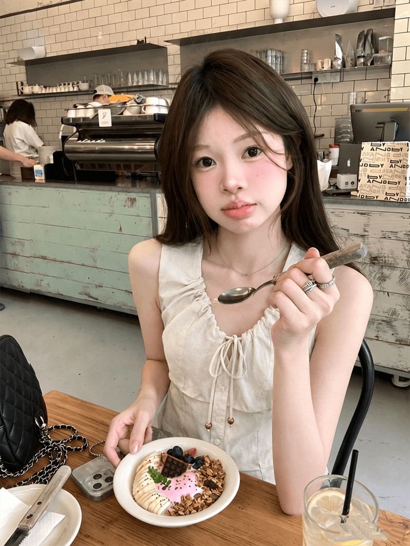 V넥 조끼 여성 여름 비즈 핀치 Pleat 민소매 허리 수축 쇼트 스타일 작은 맨위 상세 이미지 5