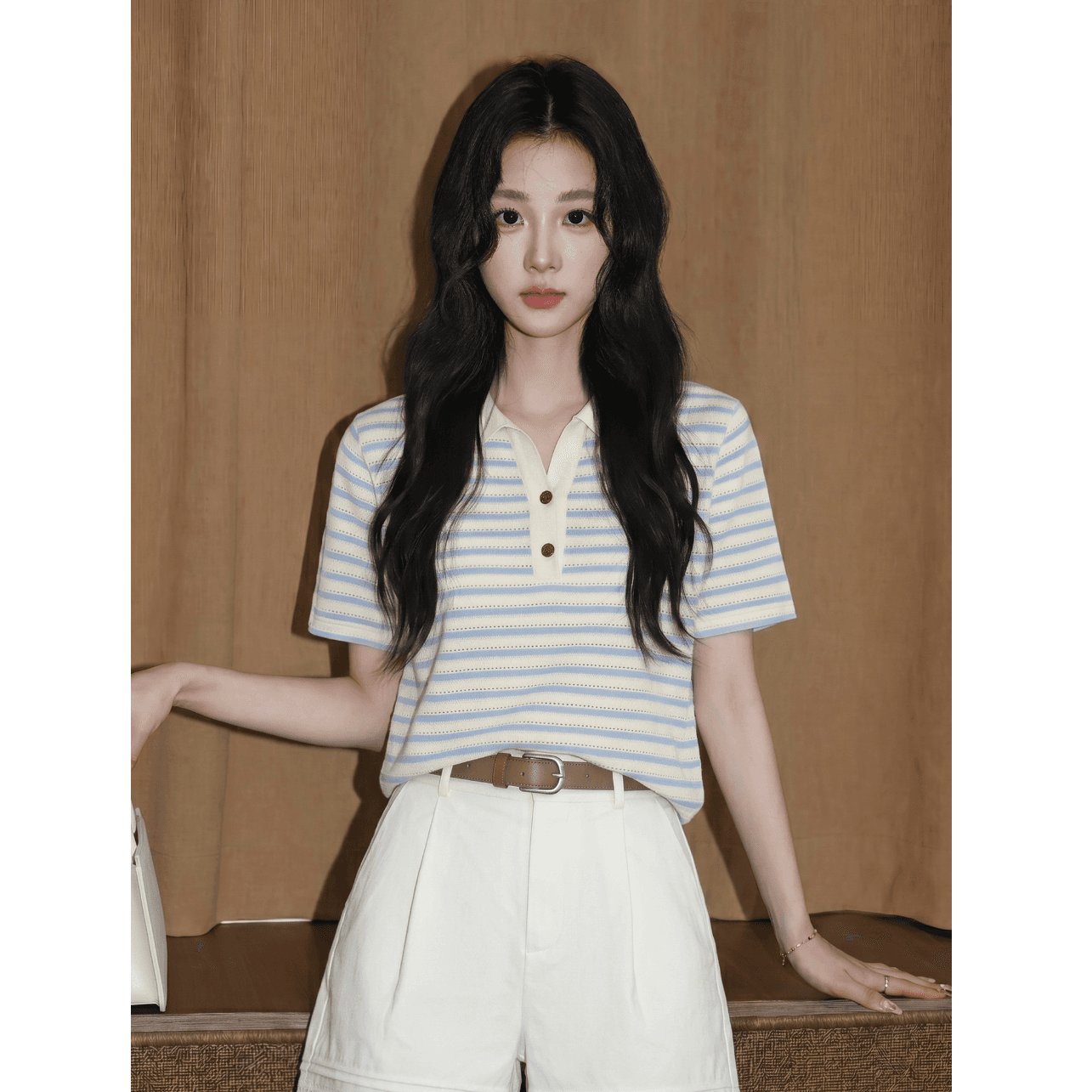 파란색 POLO 칼라 스트라이프 반팔 티셔츠 여성 2026 여름 새로운 루즈핏 배색 홀로우 아웃 반소매 동정 맨위