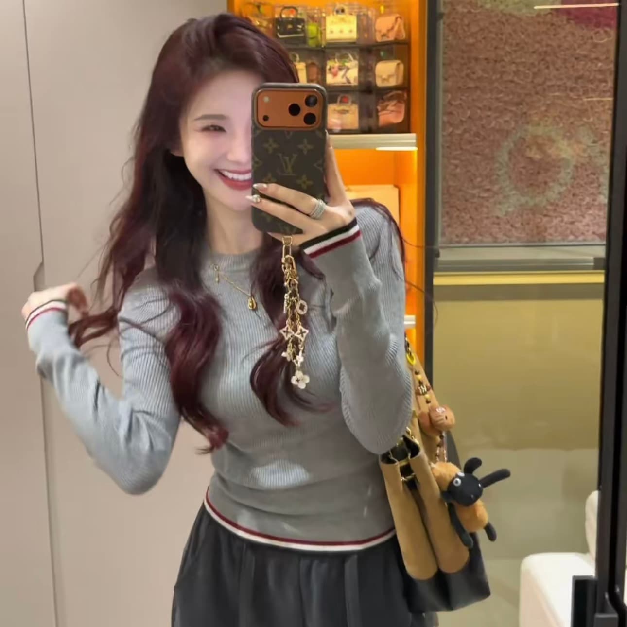 한 부서 품격 배색 패치워크 긴팔 니트 스웨터 여성 가을 겨울 몸매 가꾸기 슬림해 보이는 고급 센스 다용도 기본 셔츠 맨위