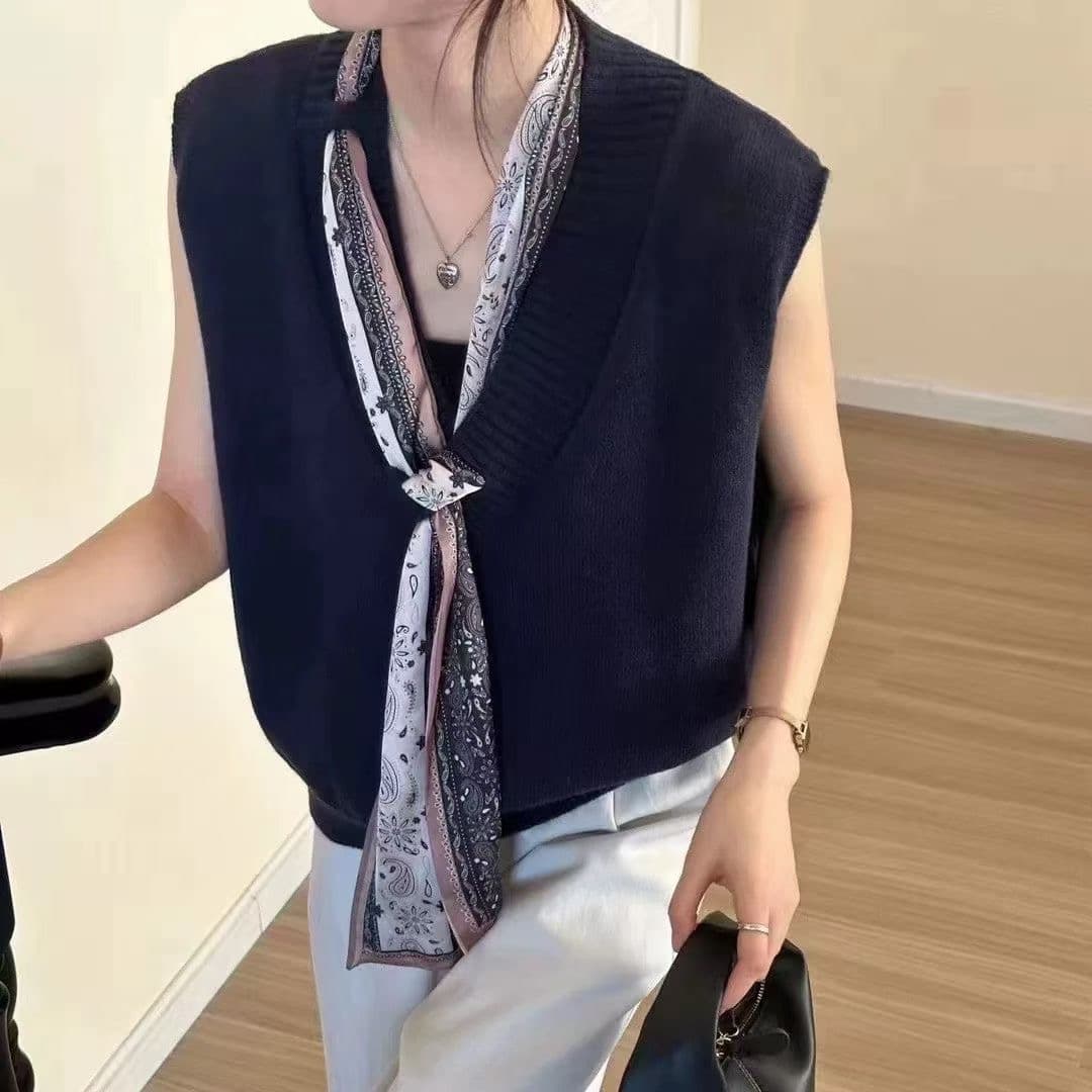 한 부서 V넥 단색 리본 니트 조끼 여자 계절 새로운 루즈핏 다용도 품격 스웨터 조끼 이미지 2