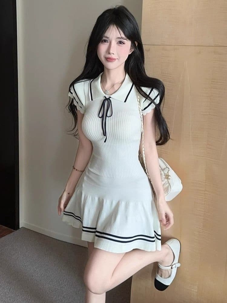 한 부서 배색 POLO 칼라 반팔 니트 여성 드레스 여름 몸매 가꾸기 허리 수축 치마 학원 스타일 한 마디