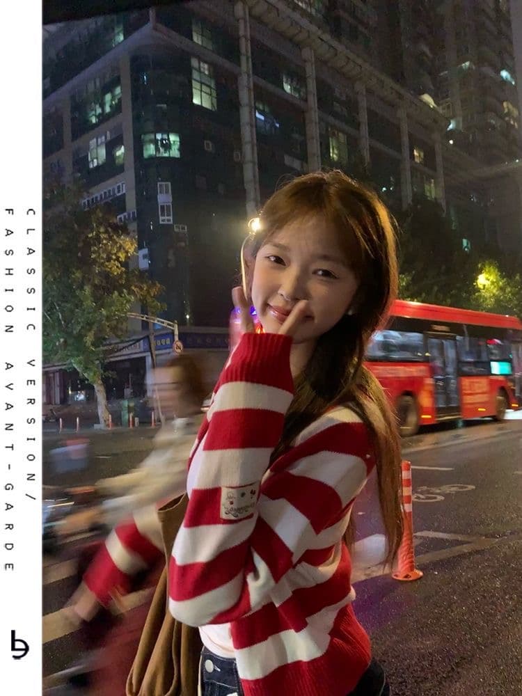 가을 겨울 프랑스식 달콤함 빨간색과 흰색 스트라이프 라운드 넥 니트 오픈 가디건 여성 몸매 가꾸기 스웨터 상세 이미지 2