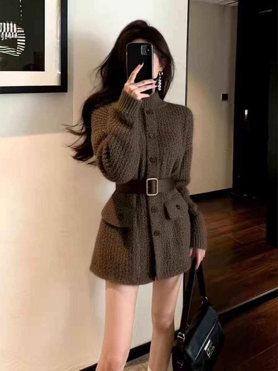 프랑스식 빨간색 터틀넥 니트 여성 드레스 가을 겨울 새로운 두꺼운 고급 센스 벨트 만나는 허리 수축 스웨터 상세 이미지 6