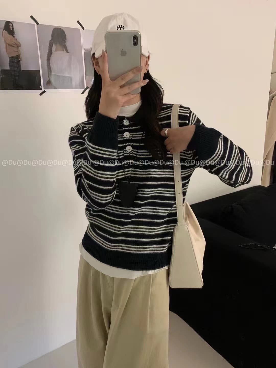 다용도 POLO 칼라 긴팔 니트 스웨터 여성 새로운 스트라이프 긴팔 루즈핏 슬림해 보이는 스웨터 상세 이미지 1