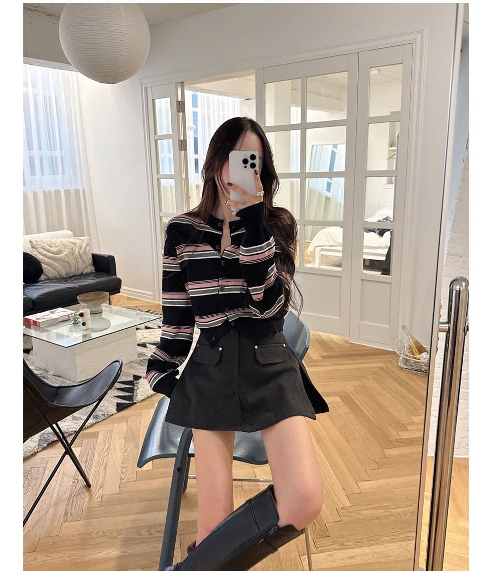 레트로 연령 감소 슬림해 보이는 긴팔 스트라이프 니트 오픈 가디건 두꺼운 스웨터 작은 외투 상세 이미지 26
