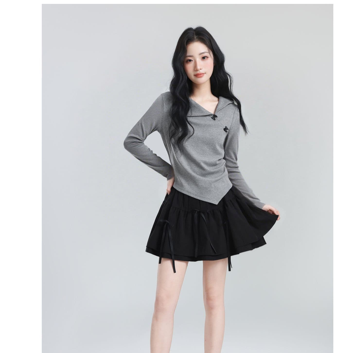 불규칙 회색 긴팔 티셔츠 여성 봄 가을 새로운 비스듬한 칼라 나비 매듭 디자인 센스 맨위