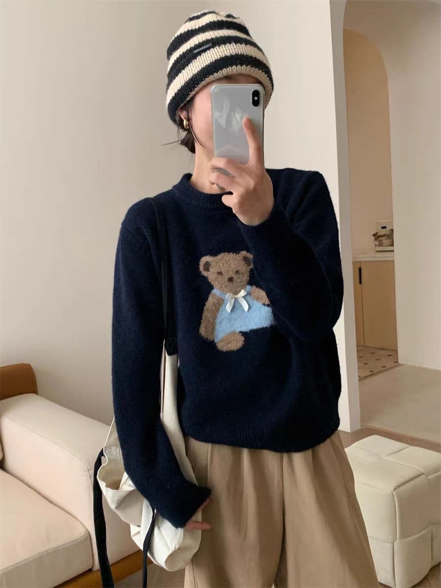 패션 인기 작은 곰 풀오버 2026 가을 새로운 한국 스타일 자수 패턴 라운드 넥 루즈핏 슬림해 보이는 니트 스웨터 상세 이미지 7