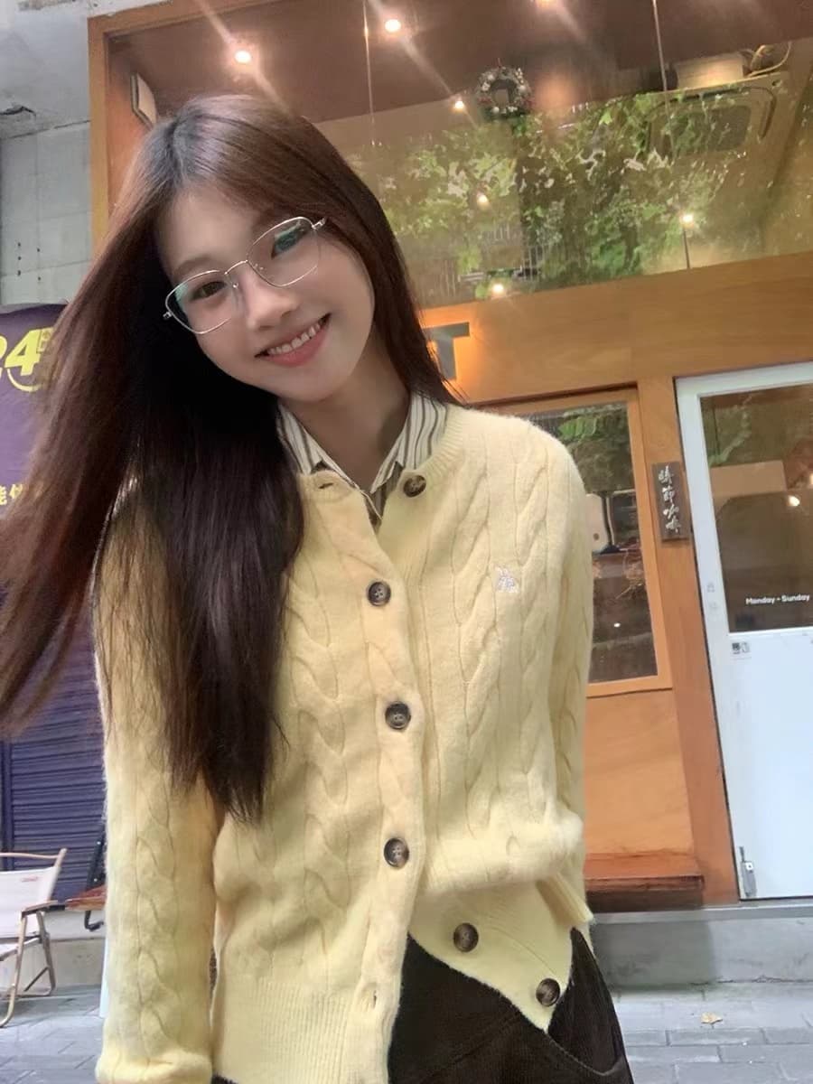 레드 맨 파빌리온 황색 니트 스웨터 여성 봄 가을 새로운 착용 가져 가라. 재킷 품격 긴팔 맨위 몸매 가꾸기 스웨터 오픈 가디건 상세 이미지 2