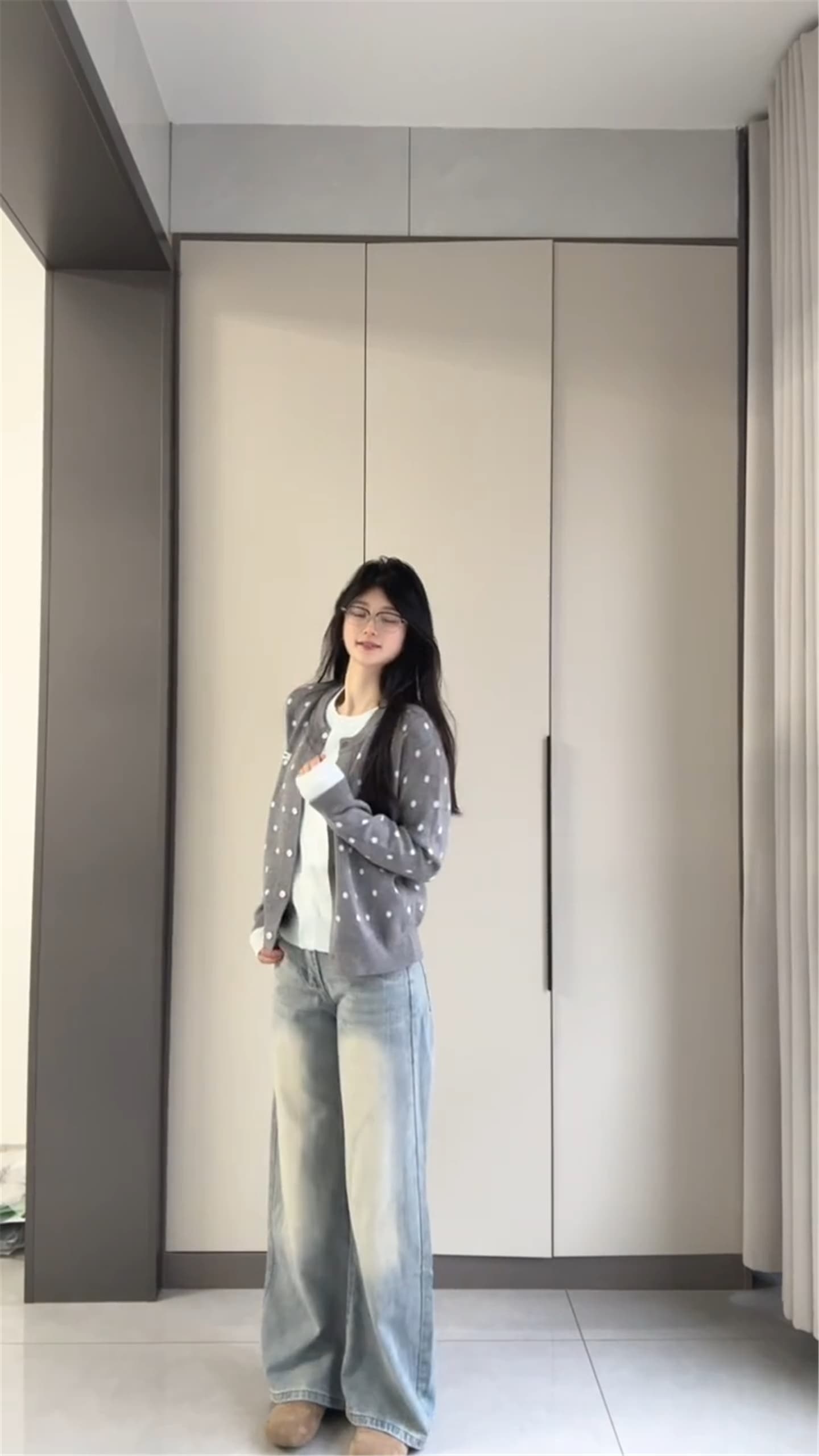 한 부서 레트로 도트 무늬 배색 페이크 레이어드 니트 오픈 가디건 스웨터 여자 봄 가을 디자인 센스 다용도 긴팔 맨위 상세 이미지 5
