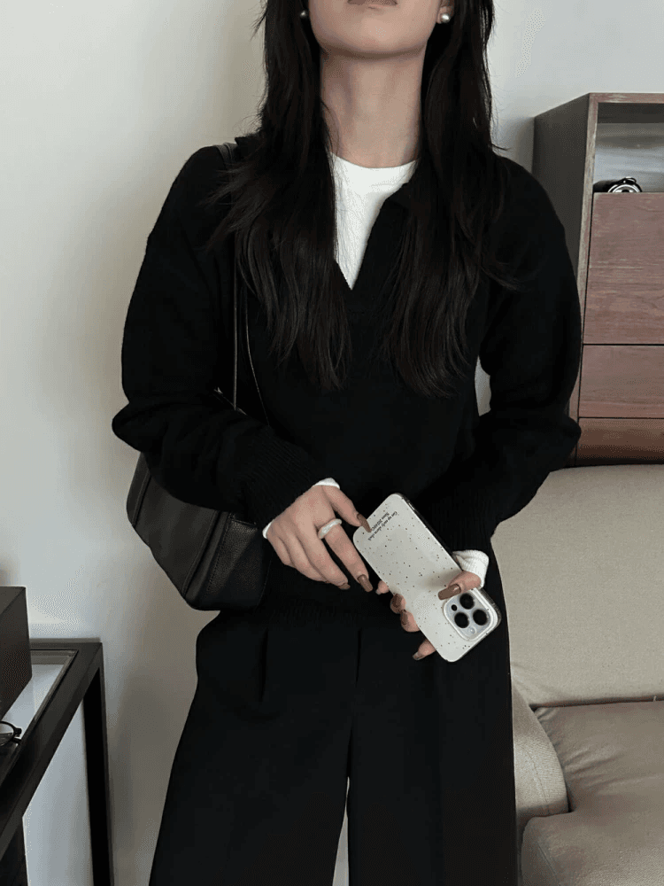한국 스타일 검정색 POLO 칼라 긴팔 니트 스웨터 여성 2025 가을 겨울 느긋한 바람 루즈핏 캐주얼 V넥 스웨터 맨위 상세 이미지 5
