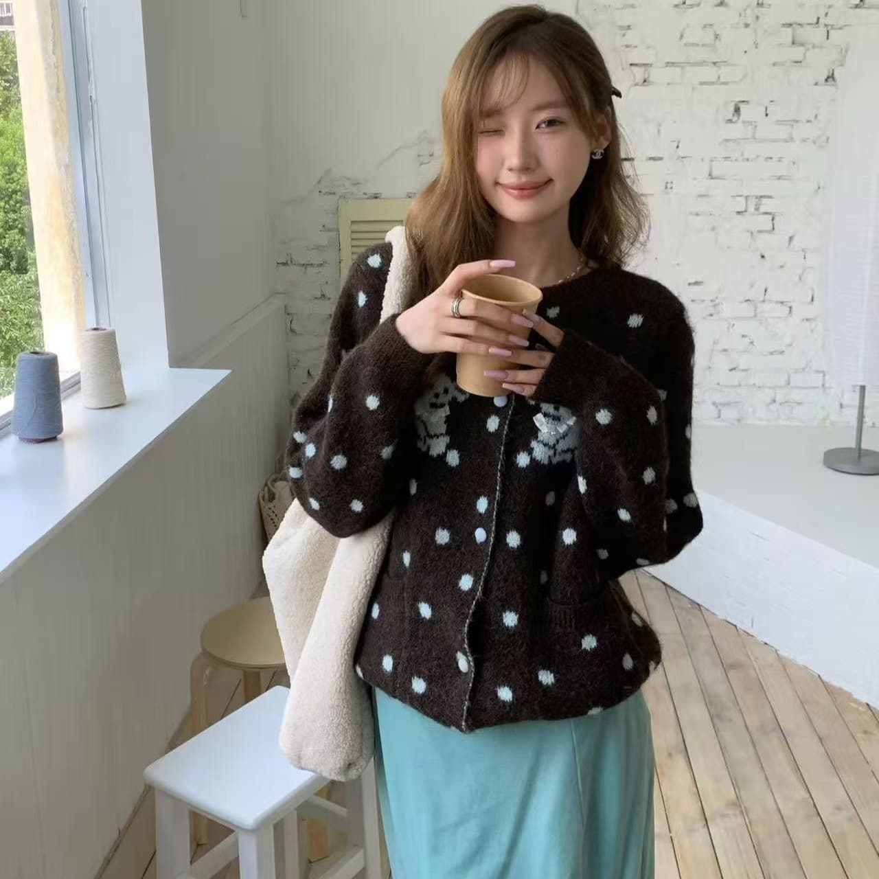 한 부서 루즈핏 도트 무늬 스웨터 여자 가을 겨울 부드러운 찹쌀 만화 연령 감소 라운드 넥 니트 오픈 가디건 캐주얼 느긋한 바람 맨위 상세 이미지 5