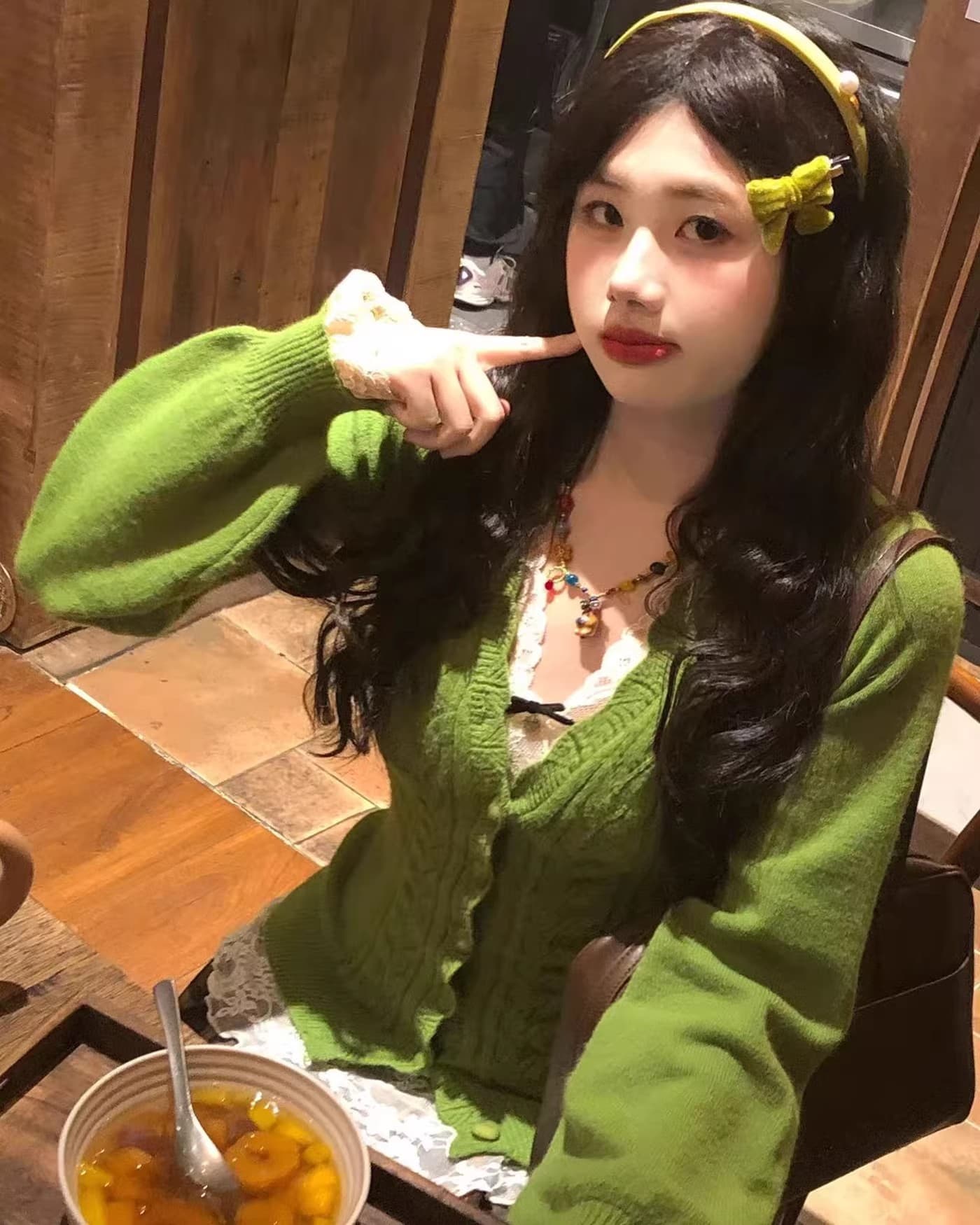 alittle 어질러 놓은 밝은 센스 스택 착용 봄 V넥 하트 버클 두꺼운 스웨터 카디건 코트