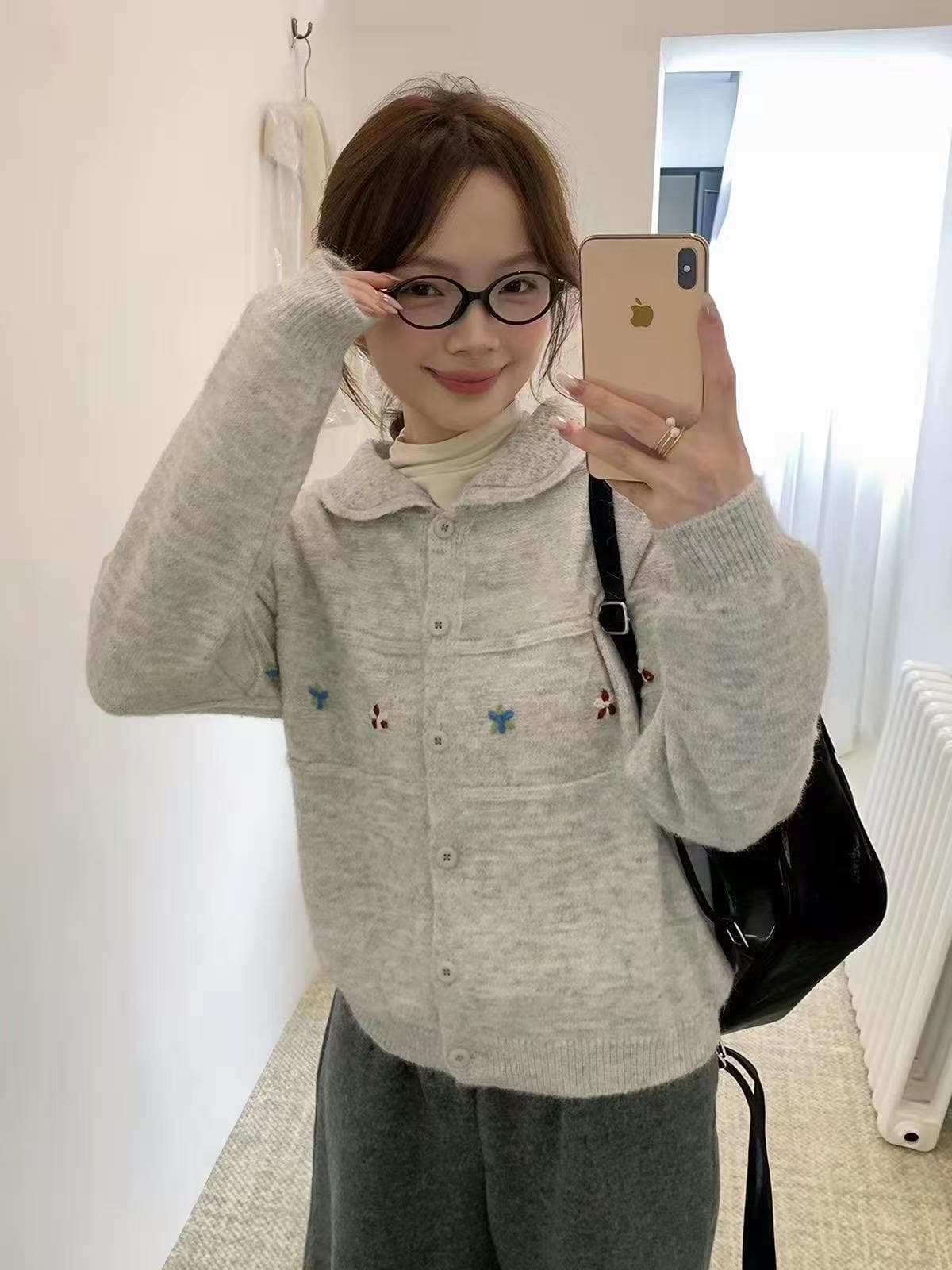 한 부서 연령 감소 달콤함 자수 쇼트 스타일 작은 폴로 칼라 스웨터 오픈 가디건 여성 루즈핏 봄 가을 겨울 니트 맨위 재킷 두꺼움 상세 이미지 3