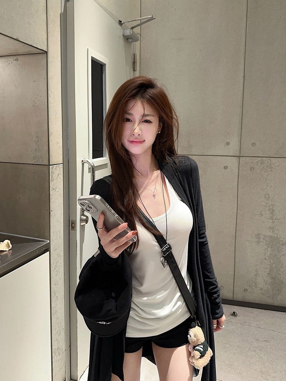 와 사고 방식 핫걸 세트 여성 행침 목 화이트 조끼 여름 불규칙 긴팔 검정색 오픈 가디건 투피스 세트 상세 이미지 15