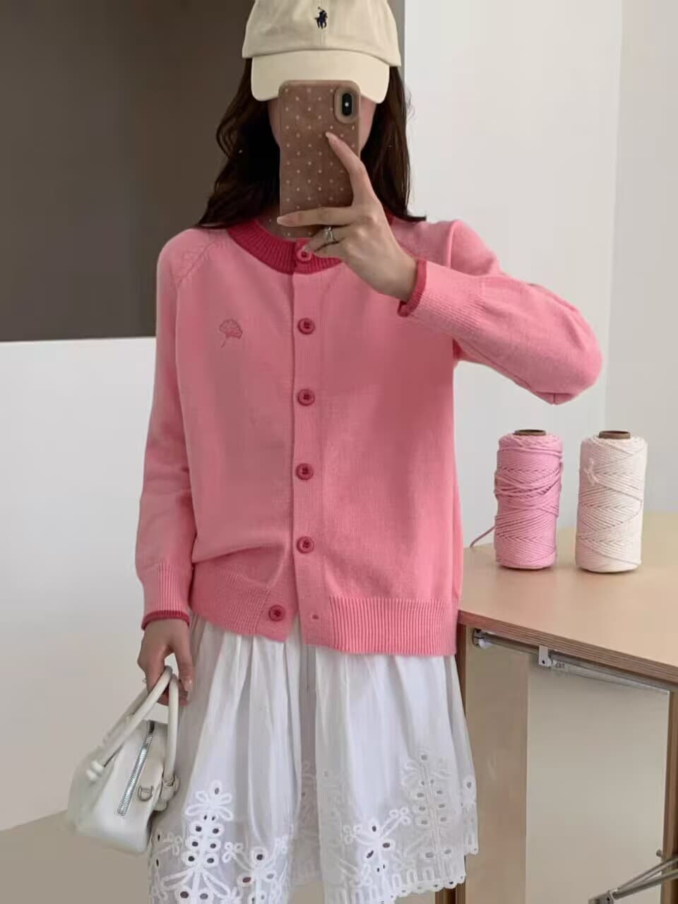 한 부서 학원 스타일 배색 은행 나무 자수 니트 스웨터 루즈핏 부드러운 분위기 센스 가을 겨울 새로운 맨위 여자 상세 이미지 1