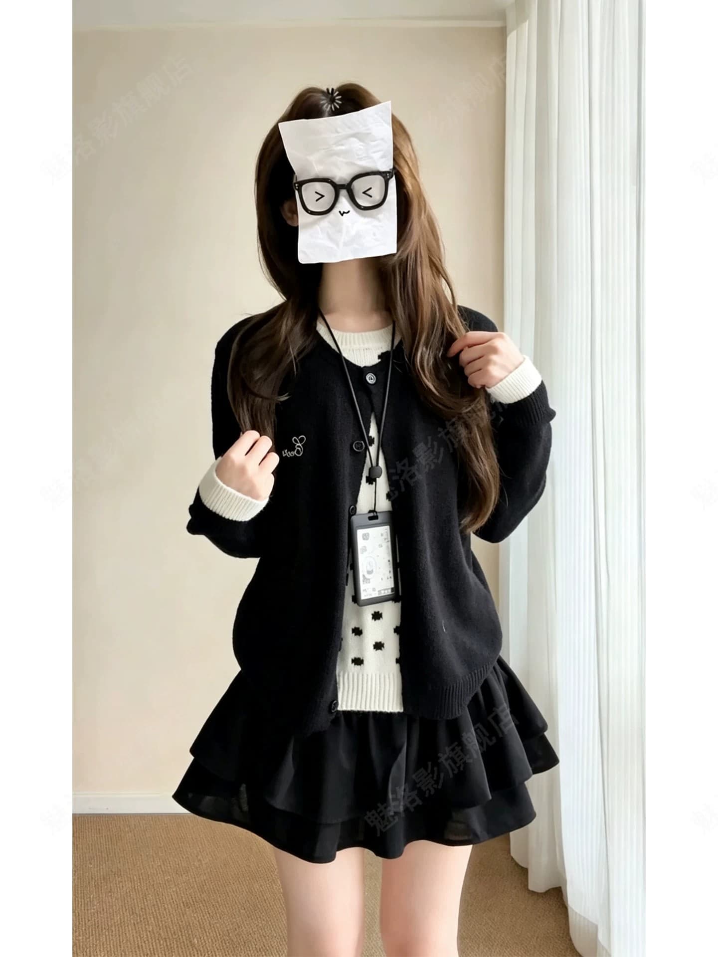 ifsawx 검정색 도트 무늬 페이크 레이어드 스웨터 오픈 가디건 여성 조기 가을 디자인 센스 니트 스웨터 재킷 긴팔 맨위