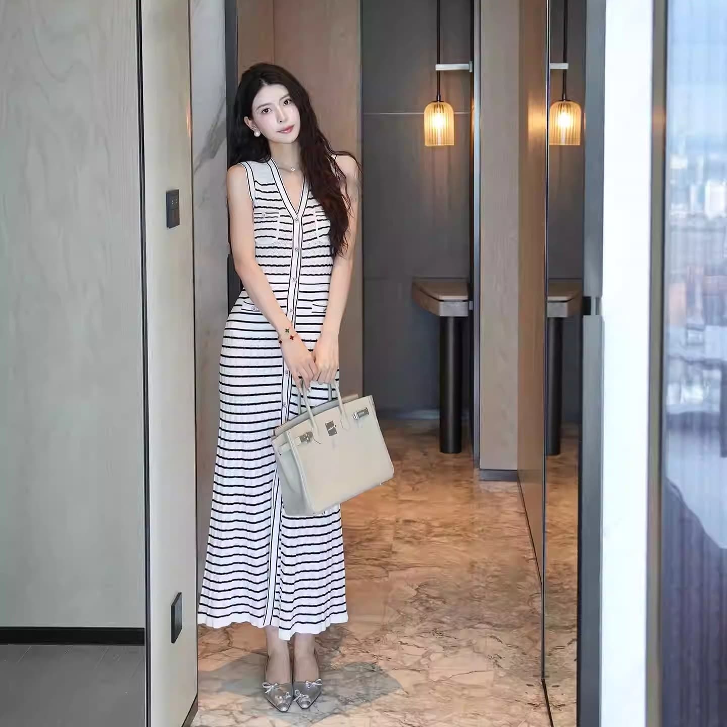 프랑스식 여성 드레스 여름 디자인 센스 스트라이프 루즈핏 품격 롱 스커트 허리 수축 슬림해 보이는 치마 이미지 4