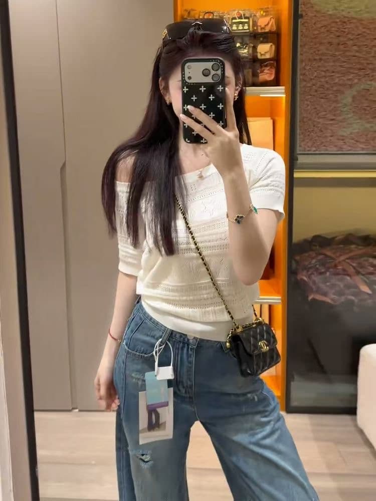 yy 트렌드 직접 만든 한 부서 부드러운 바람 홀로우 아웃 자수 비스듬한 어깨 반팔 니트 스웨터 이른 봄 허리 수축 슬림해 보이는 맨위 상세 이미지 1
