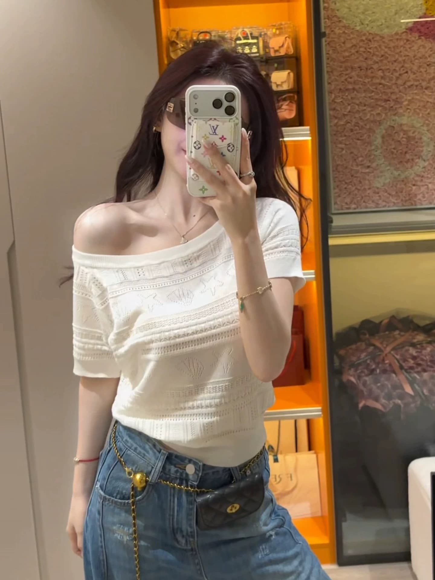 yy 트렌드 직접 만든 한 부서 부드러운 바람 홀로우 아웃 자수 비스듬한 어깨 반팔 니트 스웨터 이른 봄 허리 수축 슬림해 보이는 맨위 상세 이미지 5