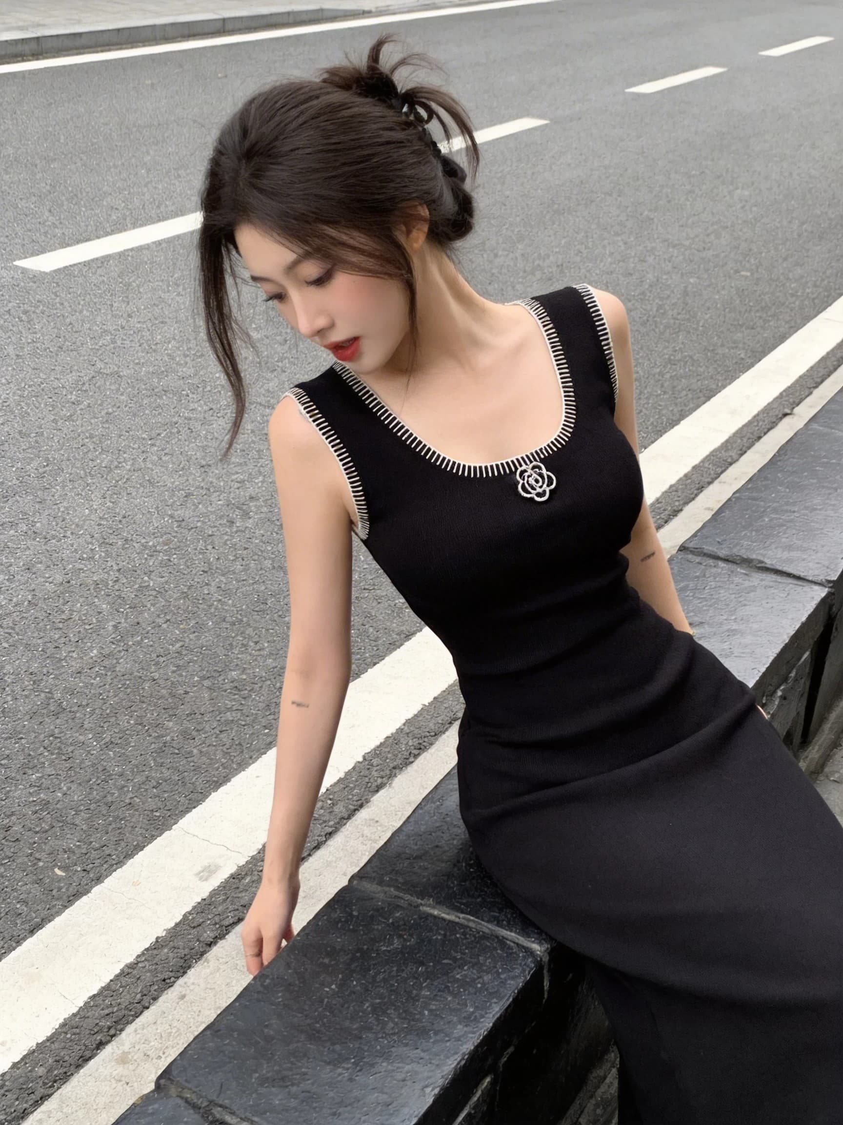 빛 요리 한 로얄 자매 바람 검정색 동백 나무 민소매 니트 여성 드레스 여름 품격 고급 센스 허리 수축 품격 롱 스커트 상세 이미지 3