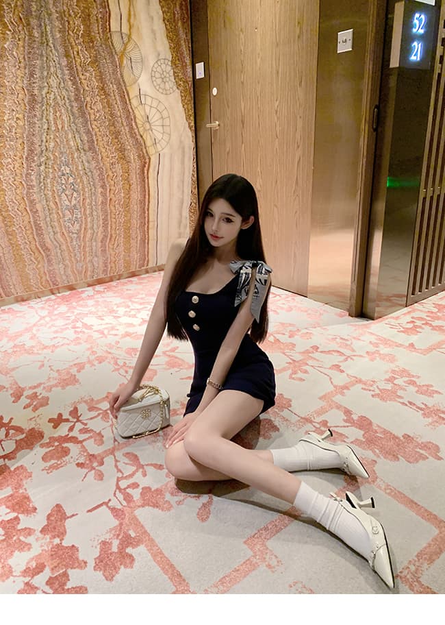슬립 여성 드레스 몸매 가꾸기 슬림해 보이는 작은 샤넬 스타일 품격 타이트 스커트 여름 순수한 욕망 민소매 니트 미니 스커트 상세 이미지 19