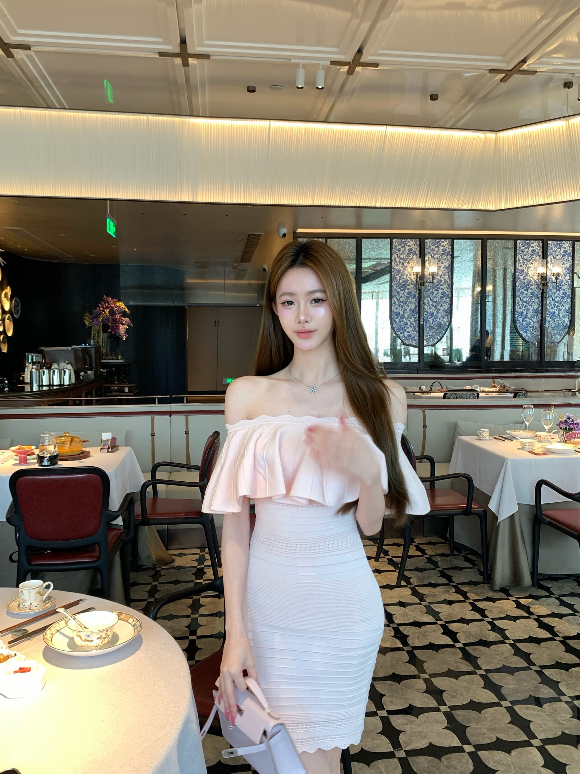 한국 스타일 품격 슬림해 보이는 허리 수축 프릴 니트 슬립 타이트 스커트 드레스 이미지 5