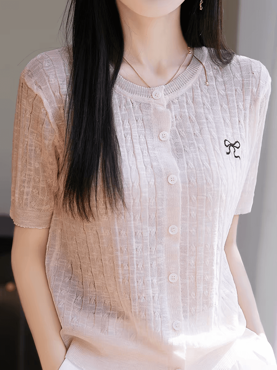 한 부서 미니멀리즘 바람 긍정적 인 어깨 얇은 스타일 니트 스웨터 여성 2026 새로운 여름 외국 가스 연령 감소 반팔 티셔츠 루즈핏 맨위