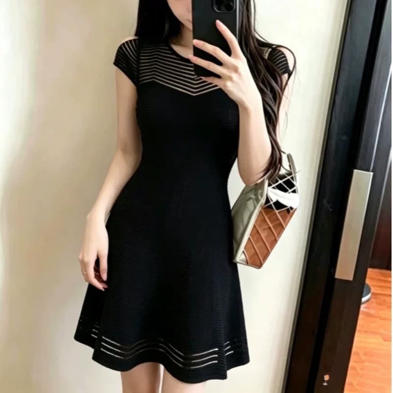 프랑스식 빛 럭셔리 품격 명문 여성 작은 샤넬 스타일 시스루 홀로우 아웃 반팔 작은 드레스 치마 드레스 플리츠 한 마디 미니 스커트 이미지 4