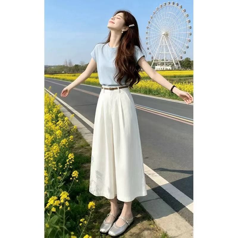 빛 산소 여름 빛 요리 한 작은 대중 아니요 명중 섹션 초여름 고유 한 반팔 맨위 이미지 2