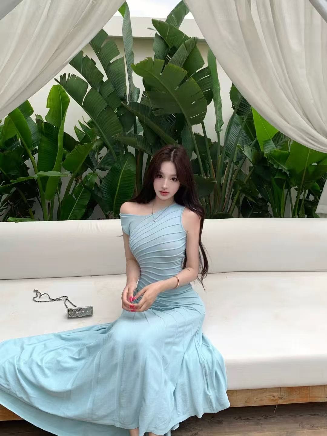 프랑스식 민소매 드레스 품격 허리 수축 주름 롱 스커트 여성 여름 여행 휴가 바람 해변가 불규칙 롱 코트 치마