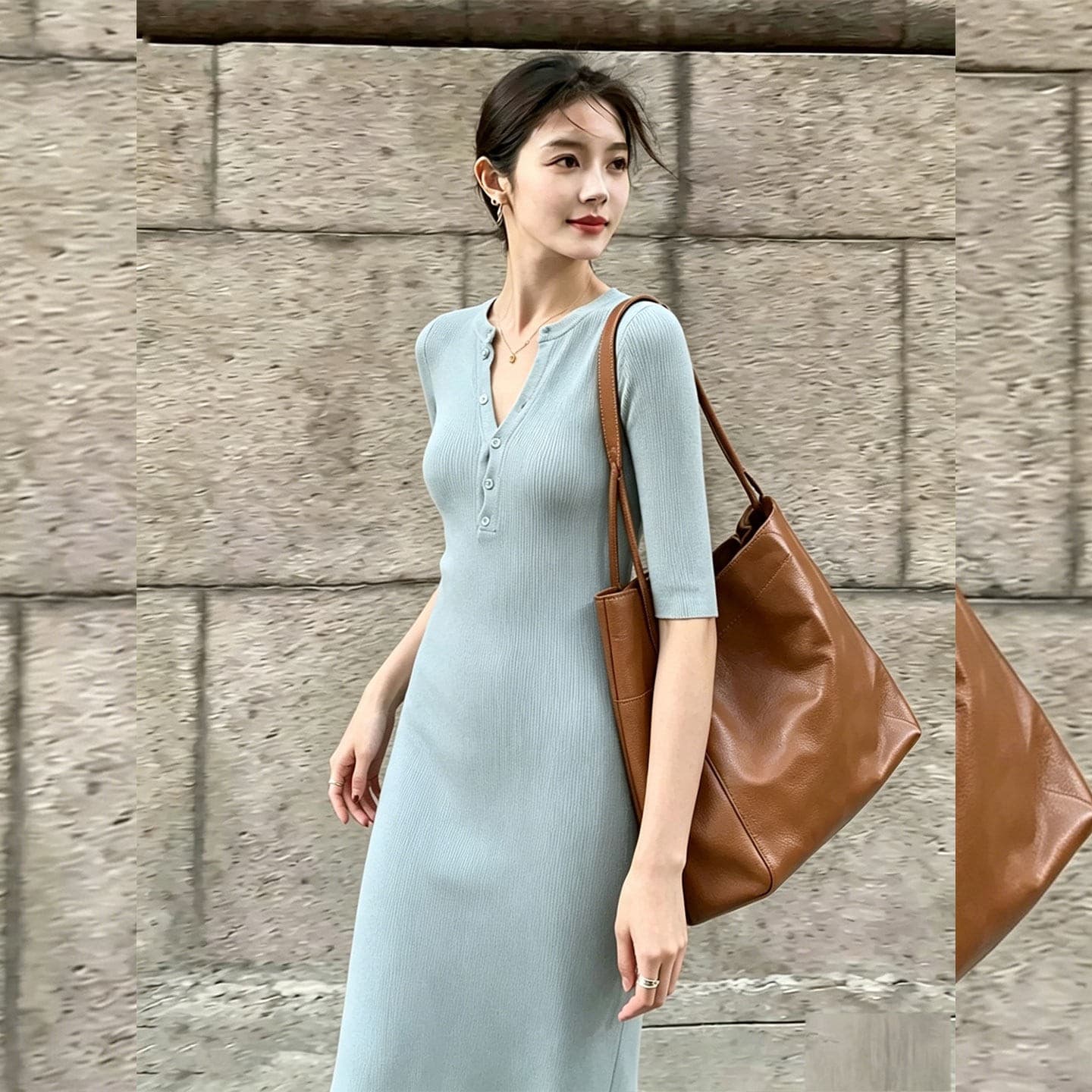 빛 요리 한 미니멀리즘 바람 V넥 니트 여성 드레스 여름 새로운 고급 센스 파란색 중간 길이 허리 수축 타이트 스커트 상세 이미지 2