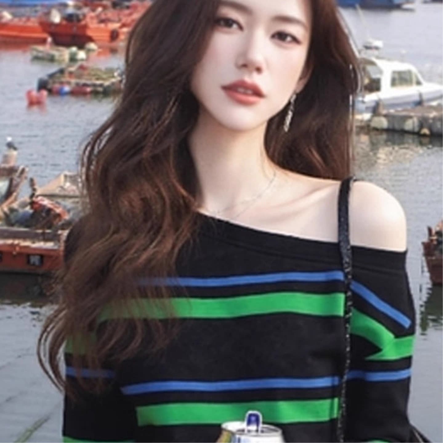 고유 한 슈퍼 잘 생긴 맨위 한 부서 느긋한 바람 느슨함 센스 작은 대중 아니요 명중 섹션 비스듬한 어깨 스트라이프 티셔츠 니트 스웨터 가을 이미지 5